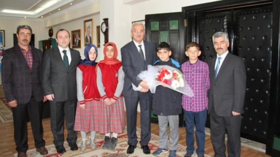Öğrencilerden Belediye Başkanı Cemalettin BAŞSOYa Ziyaret