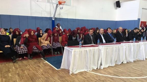 TOBB Binali Yıldırım Kız Anadolu İmam Hatip Lisesi  Çanakkale Şehitlerini Andı