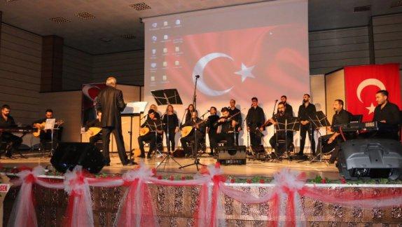 Öğretmenlerden Türk Halk Müziği Konseri