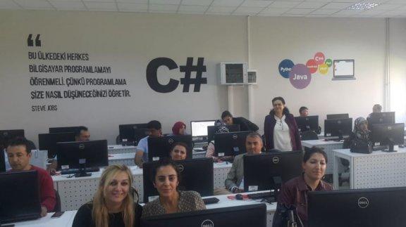Müdürlüğümüz ve Erzincan Binali Yıldırım Üniversitesi İşbirliği İle Öğretmenlerimize STEM Eğitimi