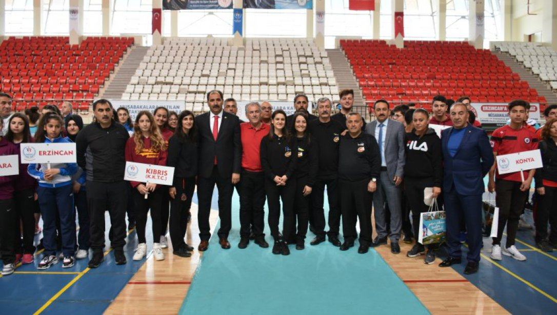 Türkiye Badminton Şampiyonası Müsabakaları Başladı