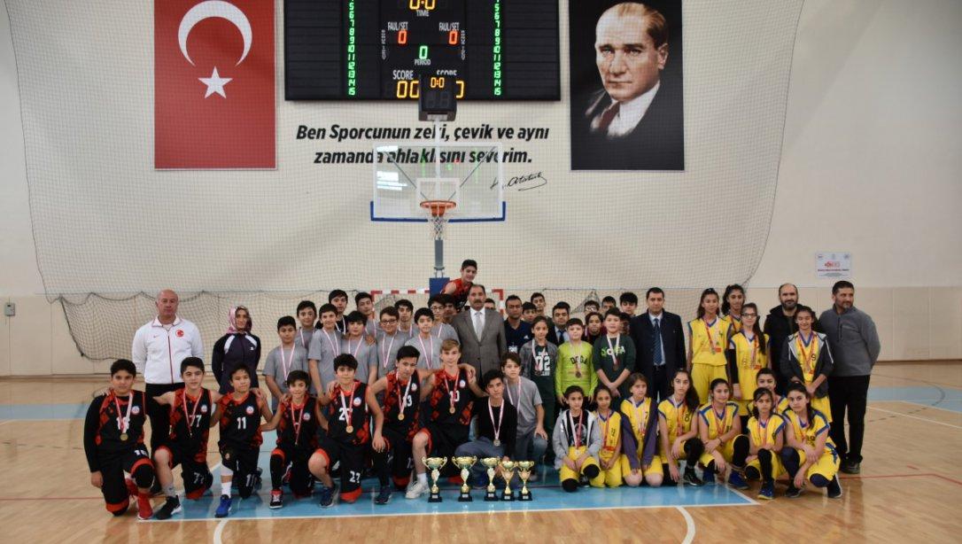 2019-2020 Eğitim Öğretim Yılı Okul Sporları Yıldızlar Kız Erkek Basketbol İl Birinciliği Müsabakaları Tamamlandı.