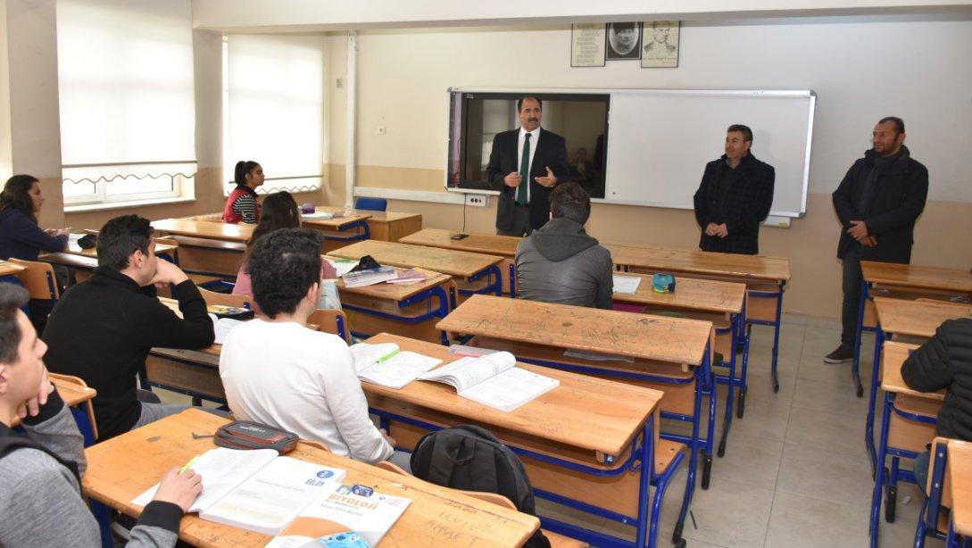 Erzincan Lisesi'nde Ders Çalışma Kampı