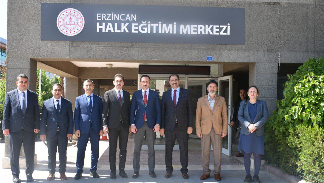 Erzincan Cumhuriyet Başsavcısı Sayın Dr. Ali ÖZTÜRK, Halk Eğitimi Merkezi Bünyesindeki Kurs Sergisinin Açılışını Yaptı