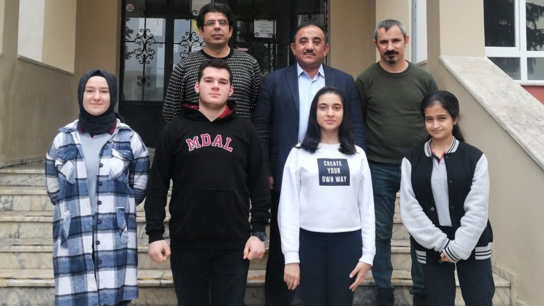 Mustafa Doğan Anadolu Lisesinden Büyük Başarı