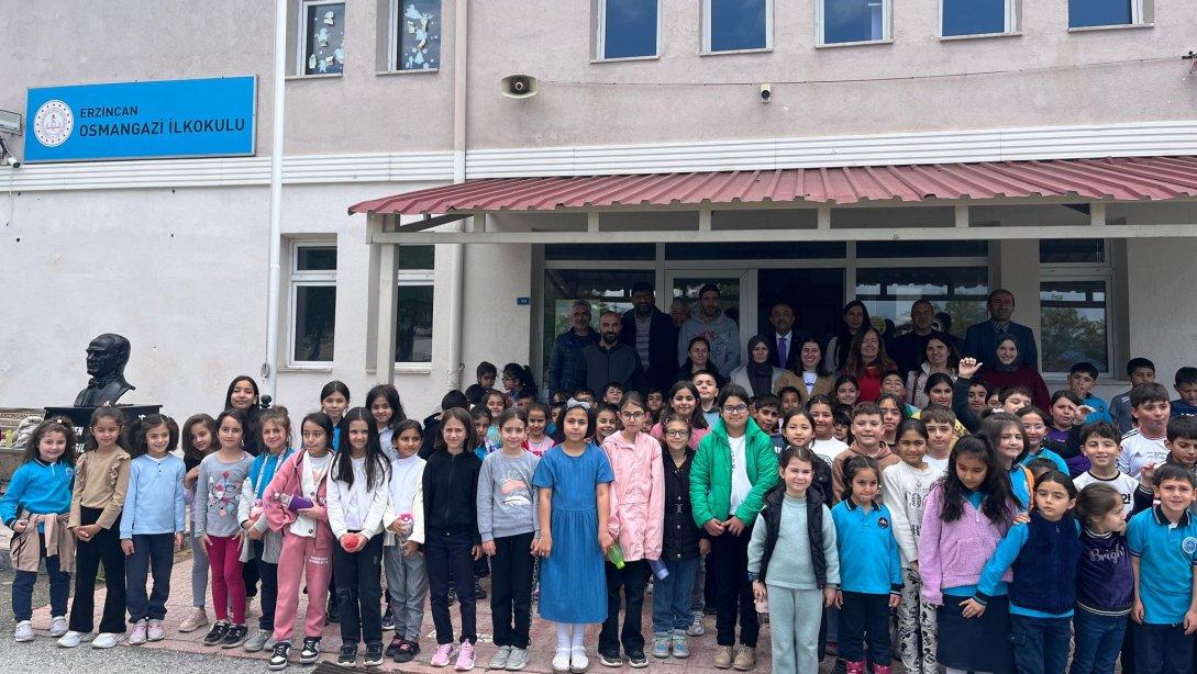 İl Millî Eğitim Müdürümüz Sn.Hacı Ömer Kartal Erzincan Osmangazi İlkokulunu Ziyaret Ettİ