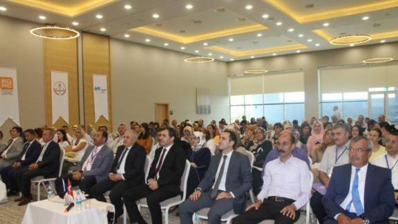 Türkiye’de Hayat Boyu Öğrenme Projesi II Bilgilendirme Toplantısı Erzincan’da Düzenlendi