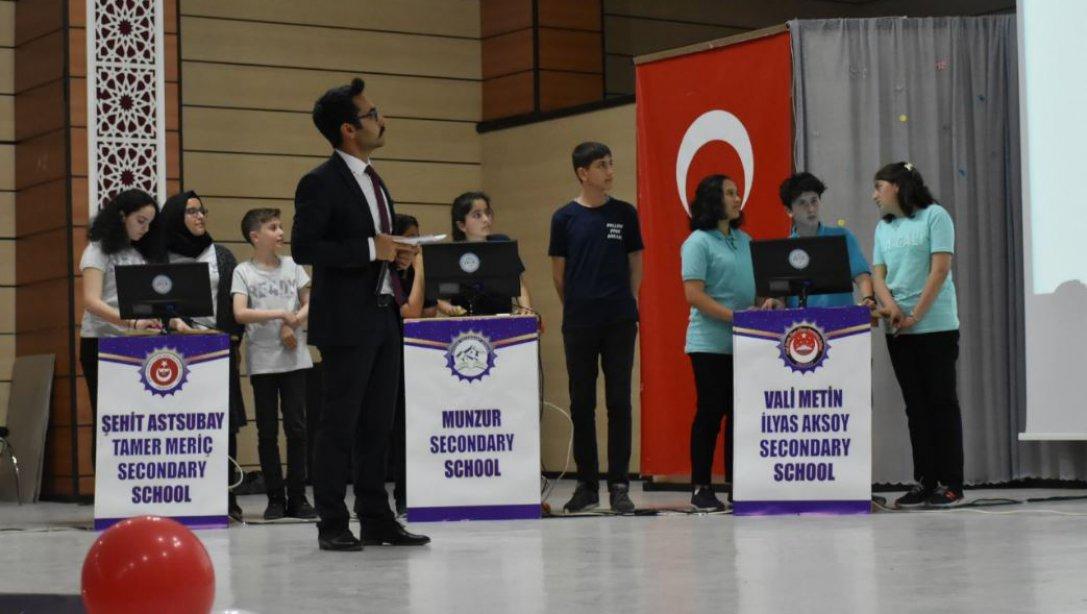 2. Ortaokullar Arası Genel Kültür Bilgi Yarışması ''Quiz Show Junior'' Yapıldı