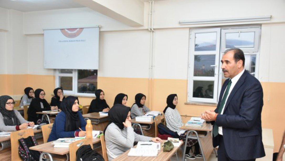 TOBB Binali Yıldırım Kız Anadolu İmam Hatip Lisesi Gönüllü Akşam Etütleri Başladı 