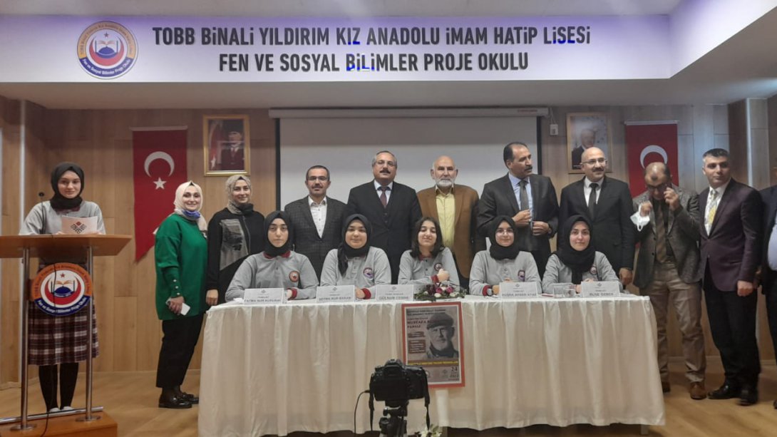 Erzincan TOBB Binali Yıldırım Kız Anadolu İmam Hatip Lisesinde Mustafa KUTLU Okul Paneli Gerçekleştirildi