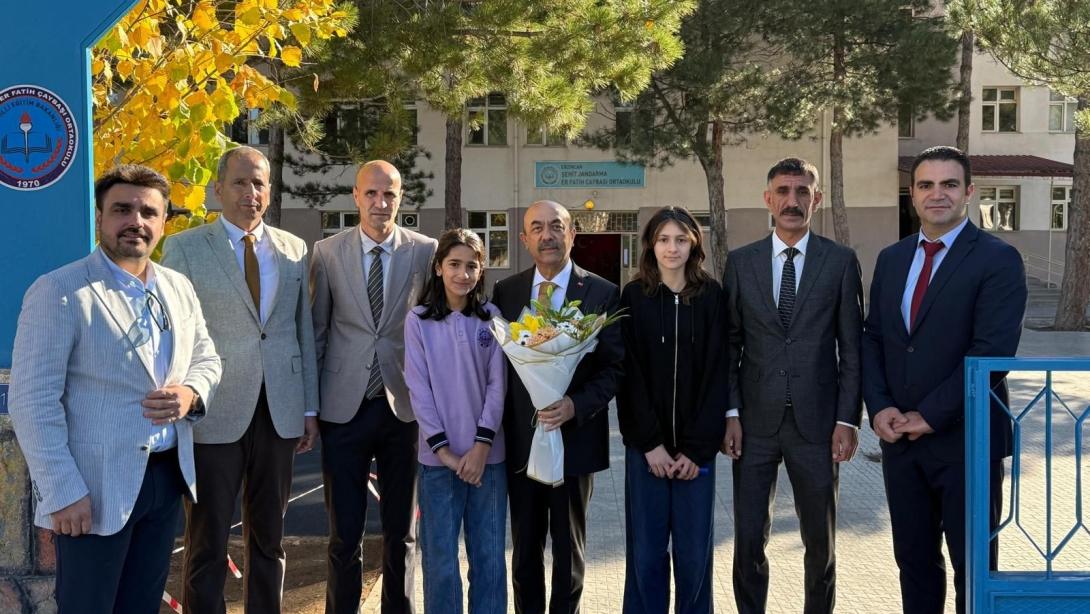 İl Millî Eğitim Müdürümüz Sn.Hacı Ömer Kartal, Matematik Sınıfının Açılışını Gerçekleştirdi